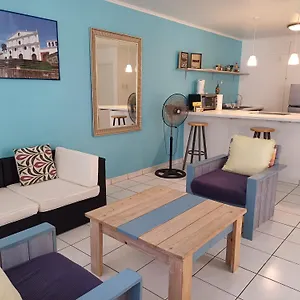 The Turtle Eco Apartment Willemstad