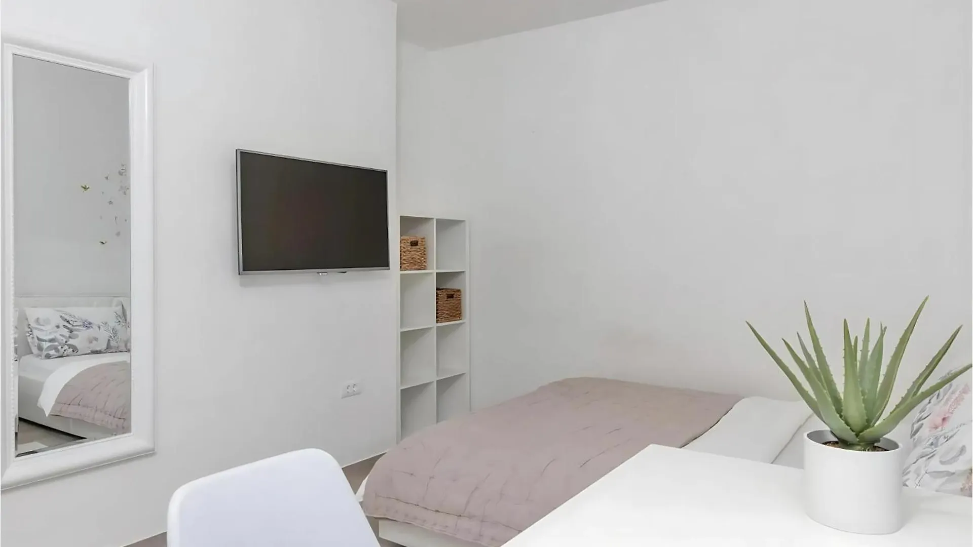 Lalic Gallery Villa Bibinje Croatia